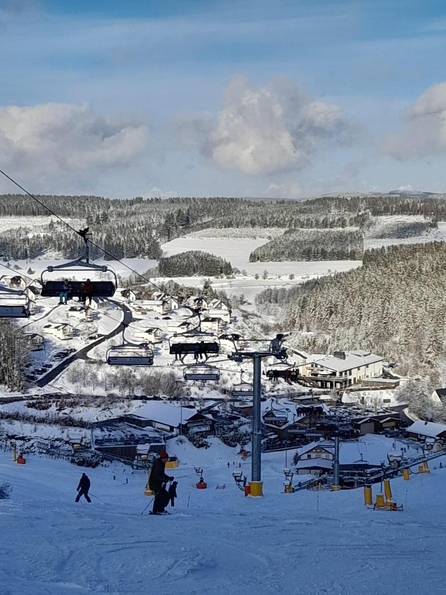 Haus Annemiek Apartment Winterberg Bagian luar foto